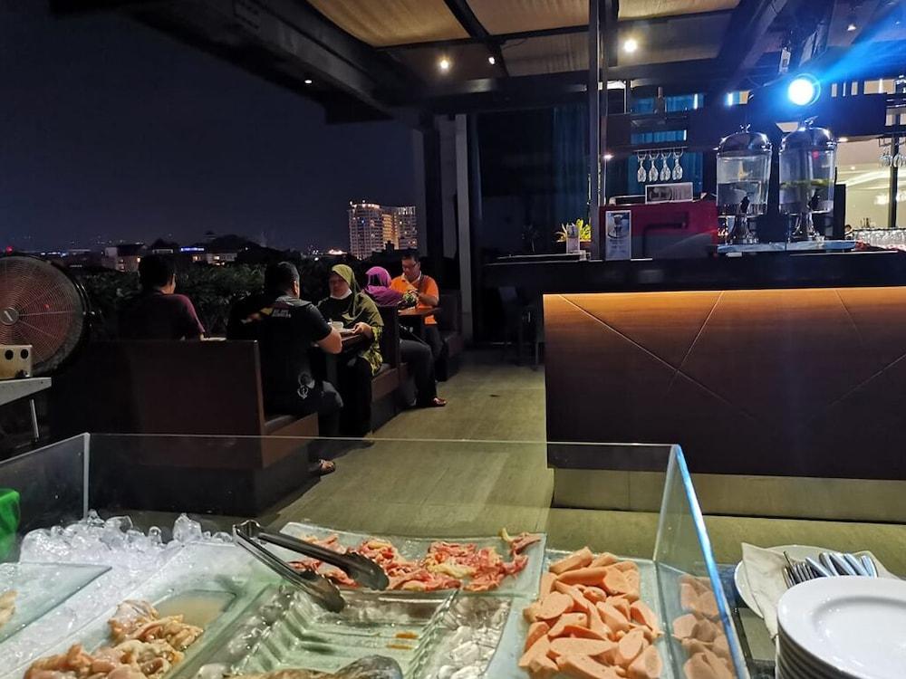 Pasar Baru Square Hotel Бандунг Екстер'єр фото