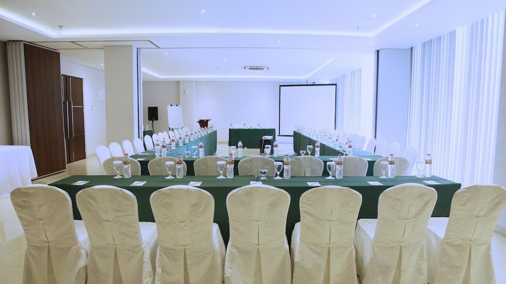 Pasar Baru Square Hotel Бандунг Екстер'єр фото