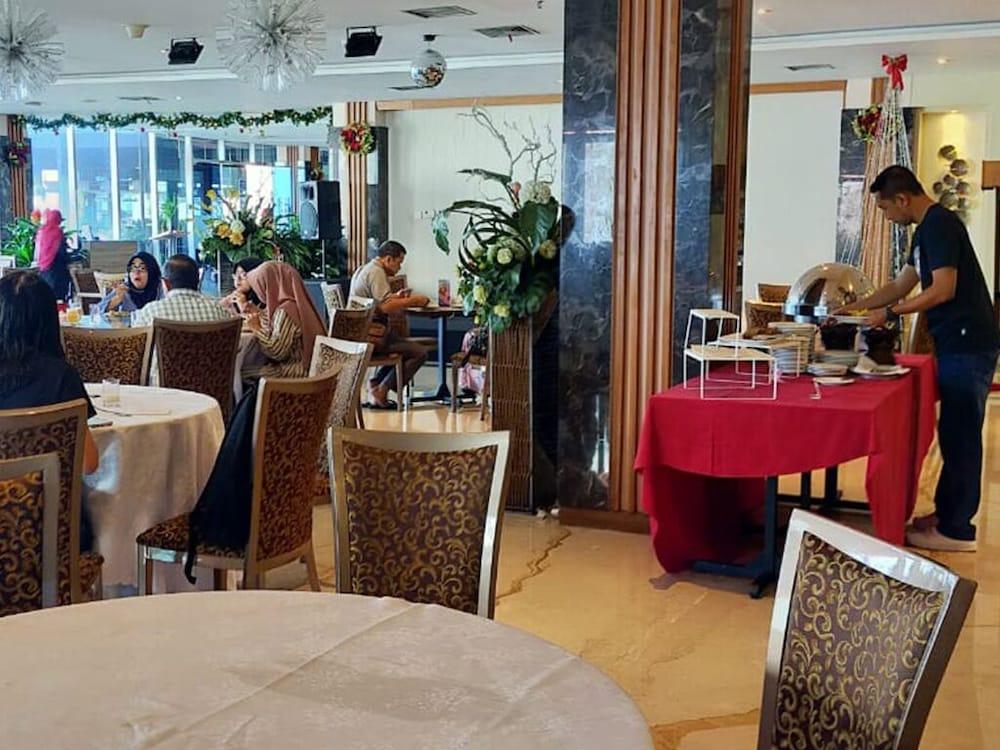 Pasar Baru Square Hotel Бандунг Екстер'єр фото