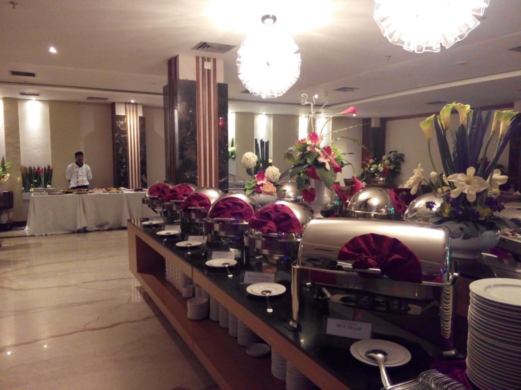 Pasar Baru Square Hotel Бандунг Екстер'єр фото